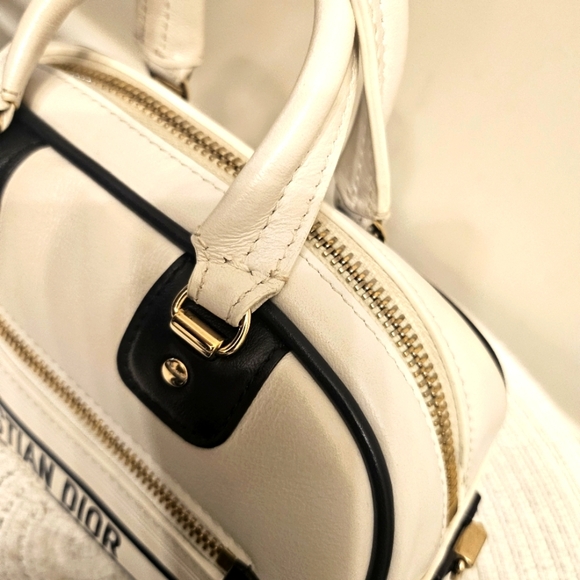Christian Dior Mini Dior Vibe Bag – White & Navy | Made in Italy - Picture 6 of 16
